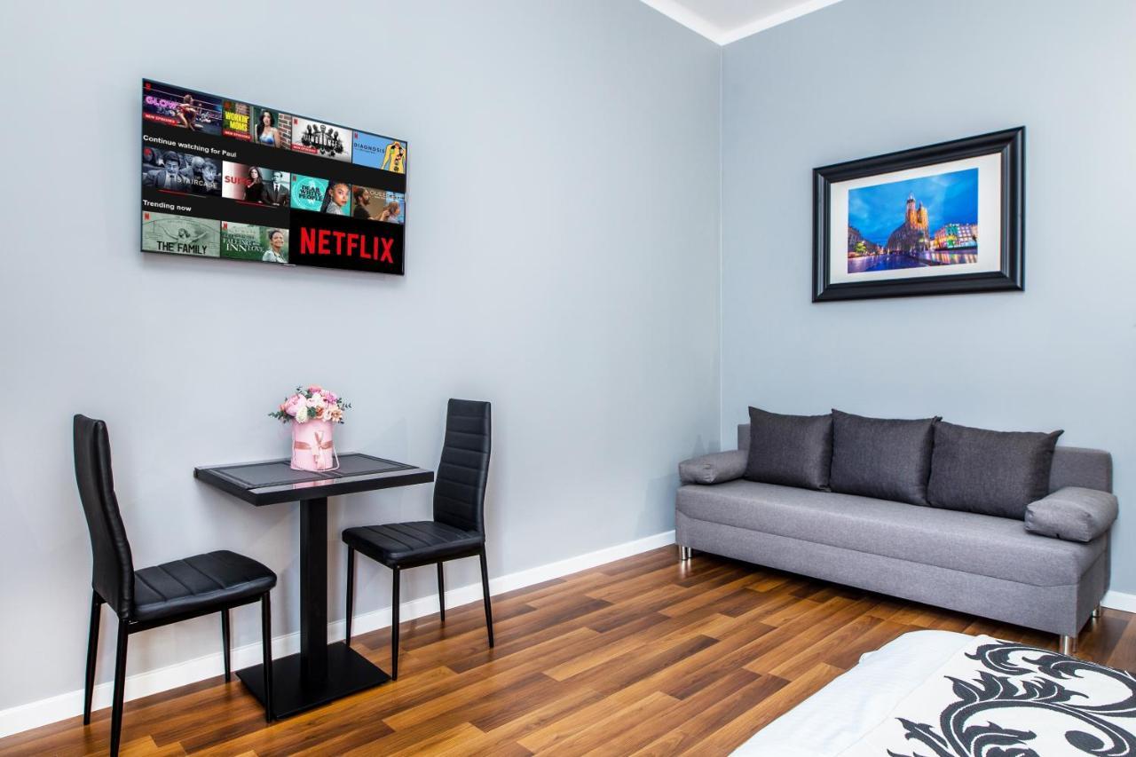 Tribeca City Center Apartments คราคูฟ ภายนอก รูปภาพ