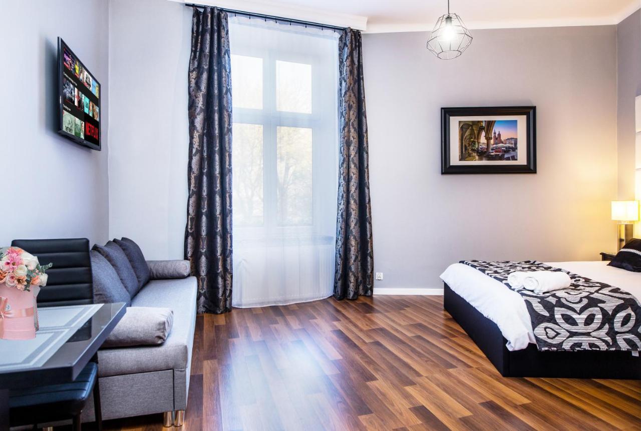 Tribeca City Center Apartments คราคูฟ ภายนอก รูปภาพ